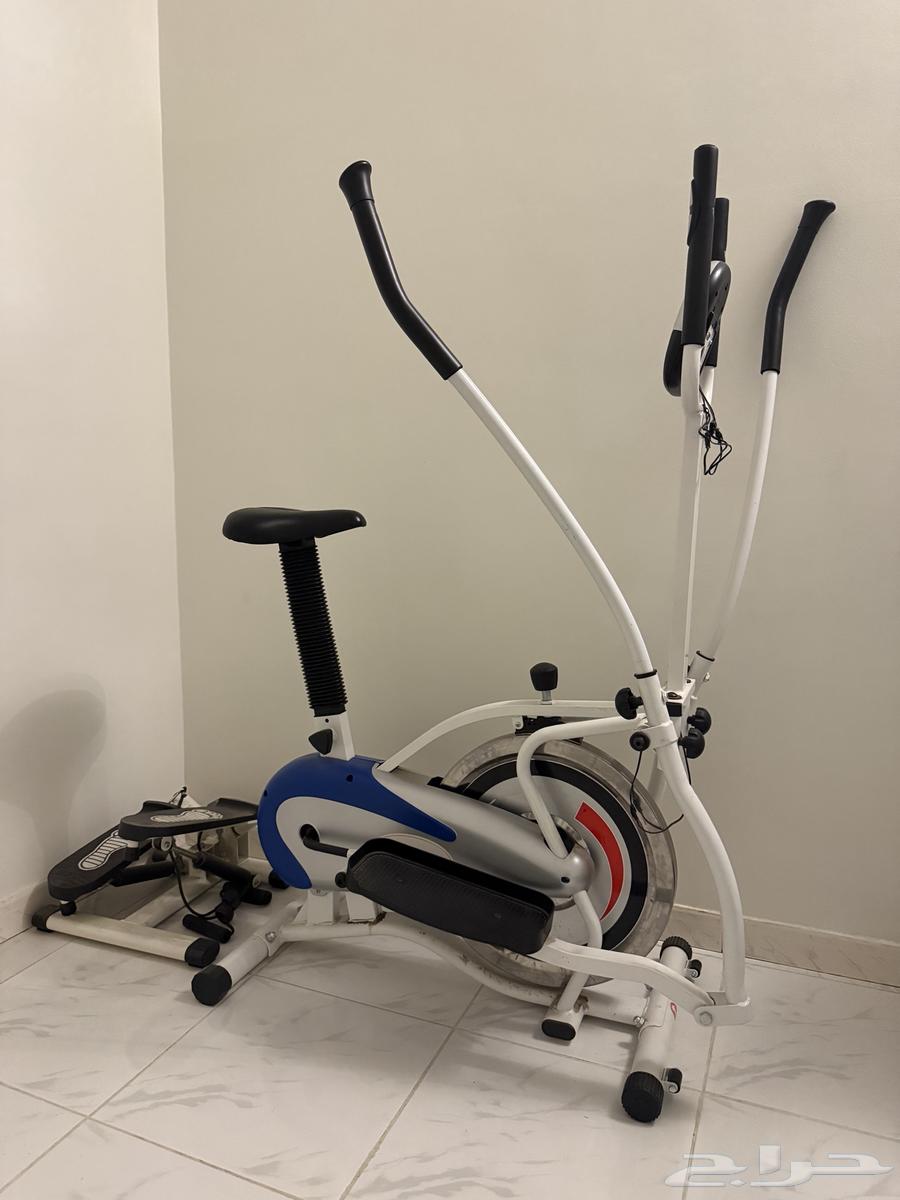 OptiTrack device and small pedal exercise machine64412319806723110