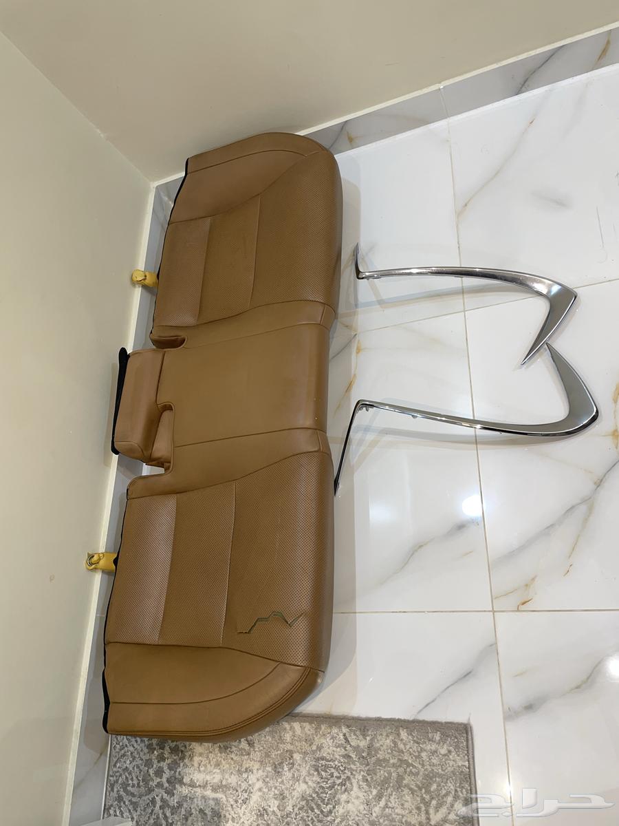 مرتبة لكزس gs 2017 اللون جملي ونياكل الصدام64577712781315110