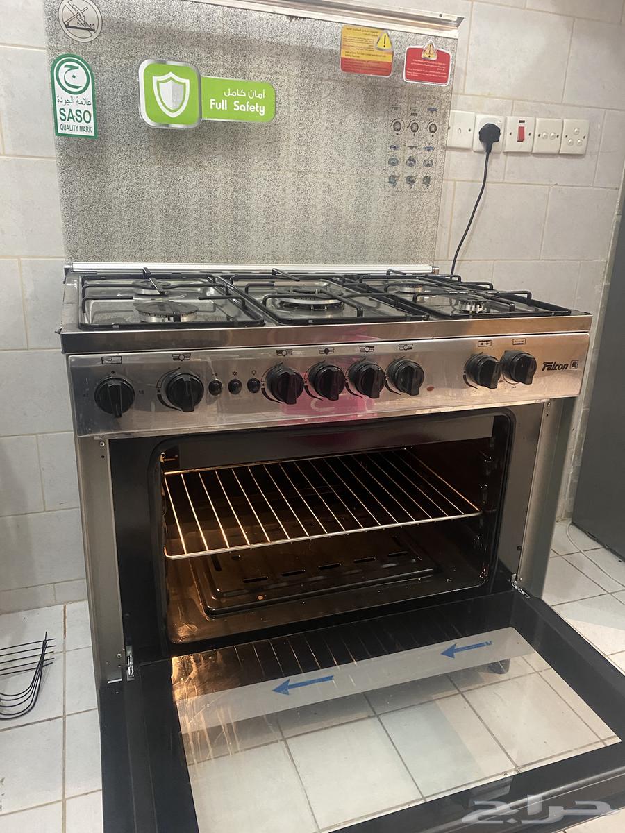فرن فالكون شبه جديد64412829682562110