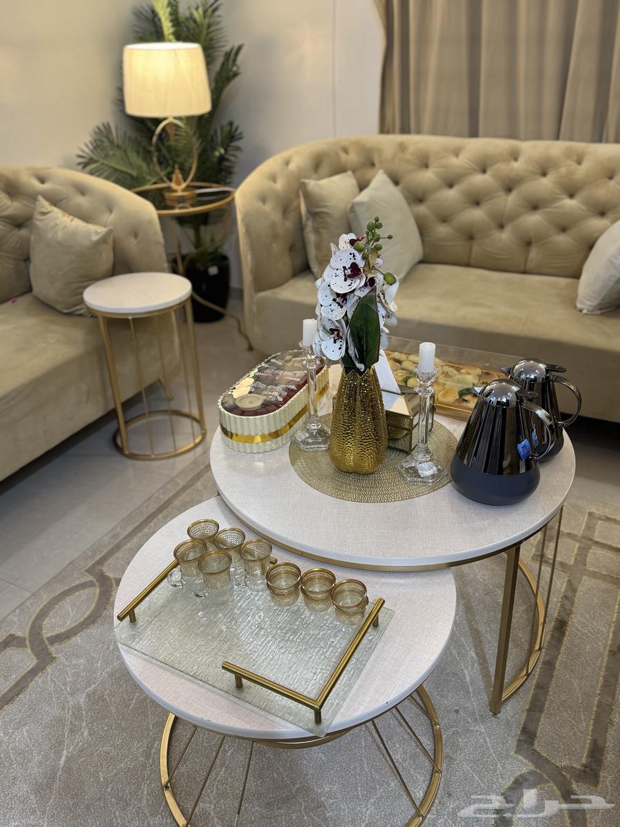 Sofa for sale in good condition, I will sell it to the highest bidder 9 seats64415209051395111