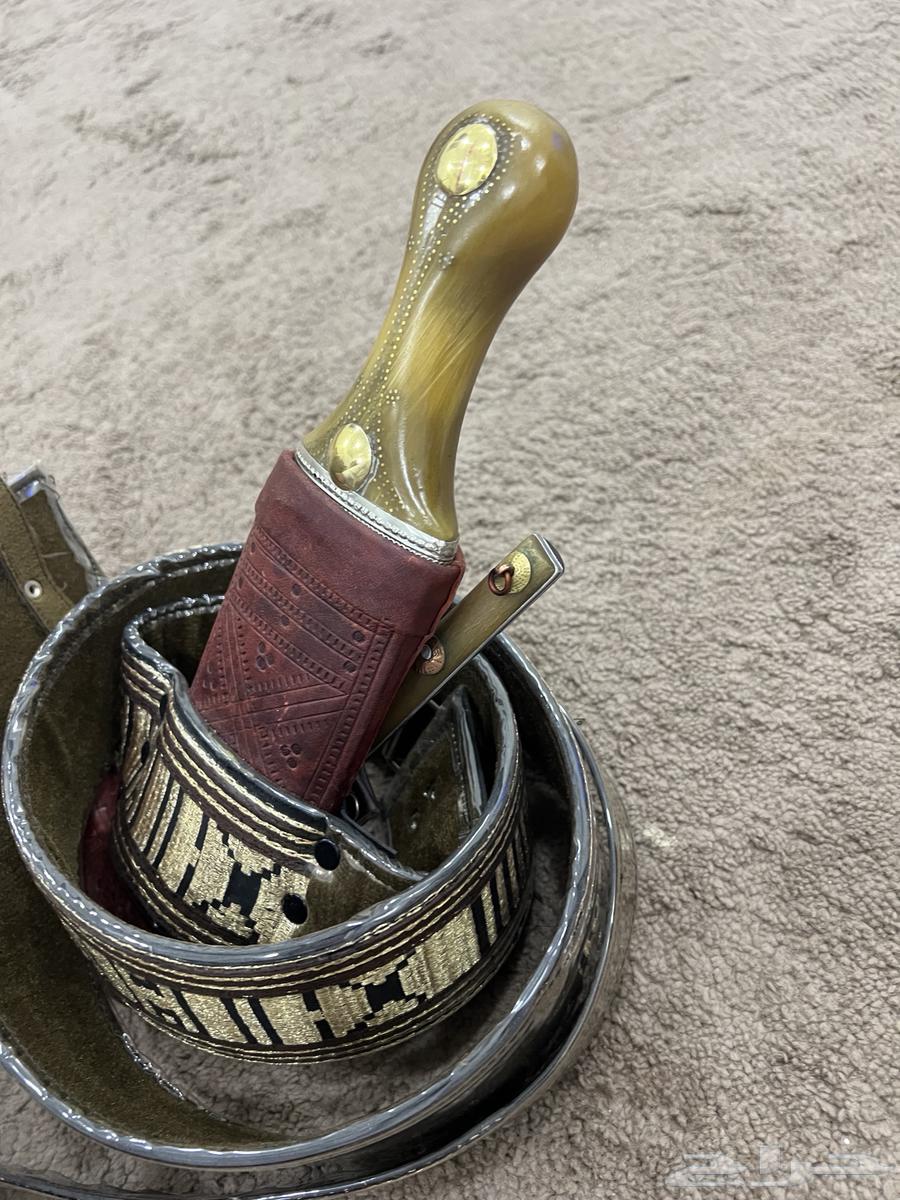 جنبية حك زراف64418757441795112