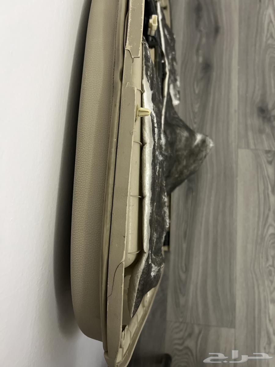 ديكور باب خلفي يمين كادينزا64574621279363112