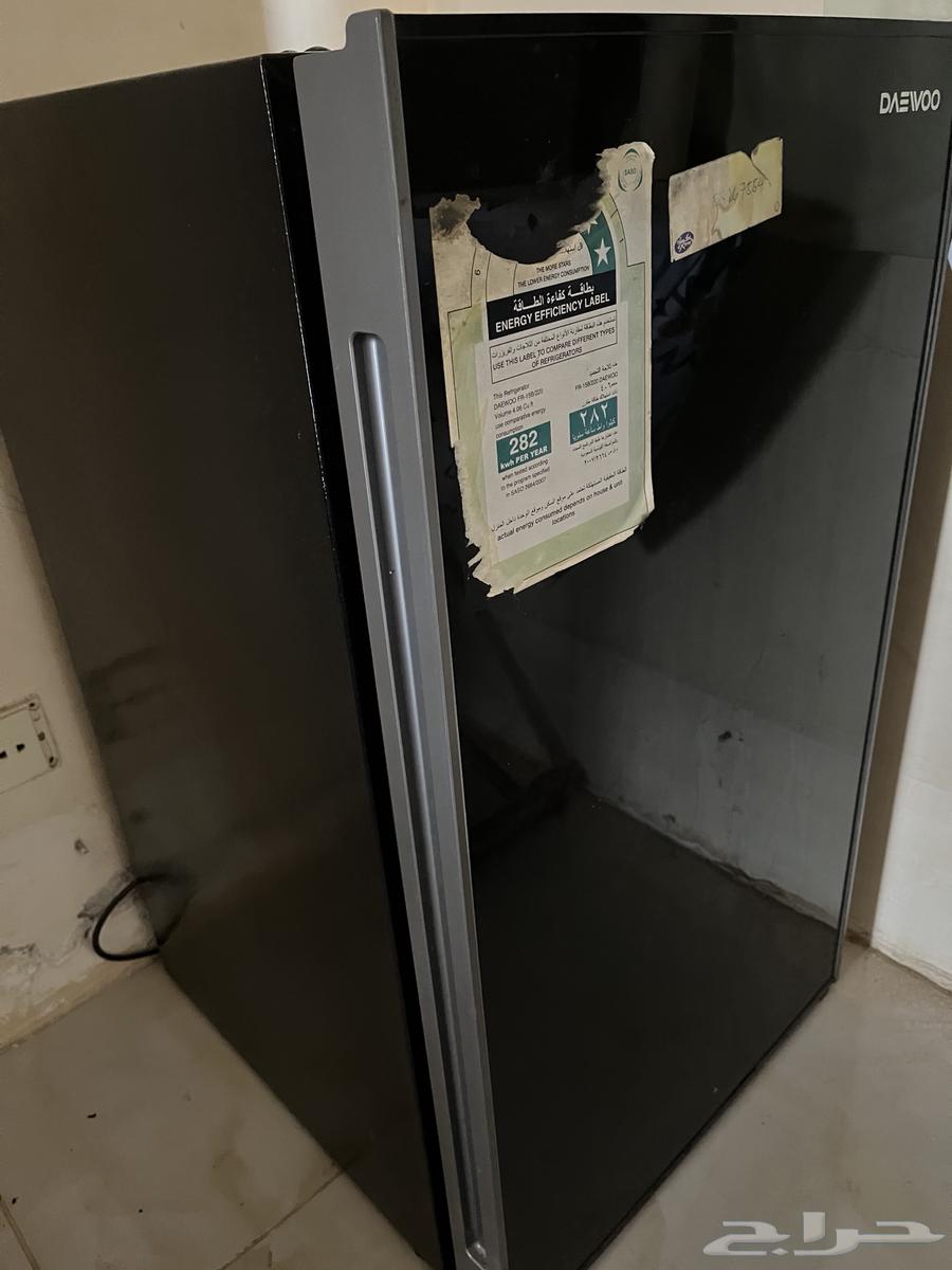 ثلاجه بحالة ممتازه64413798714881110