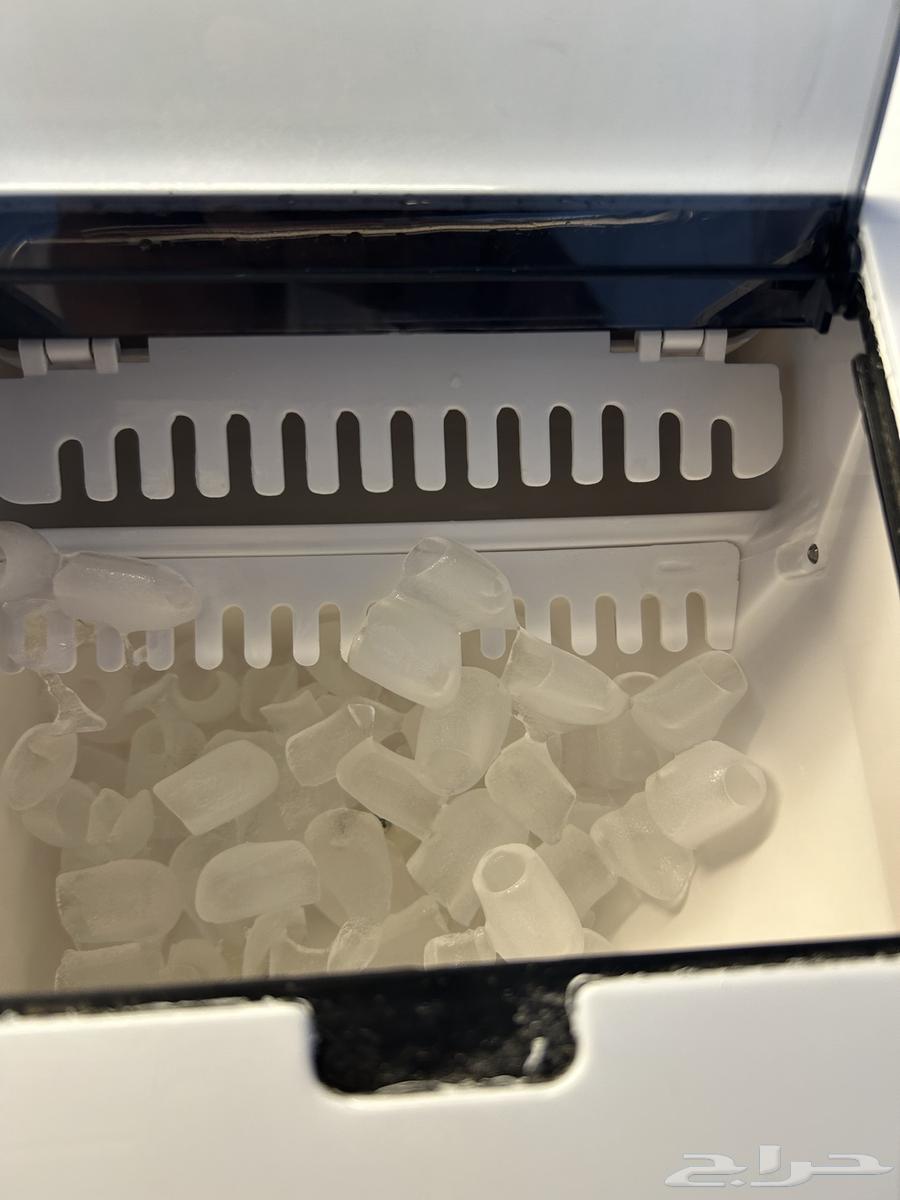 صانعة ثلج وماء64416875293953111