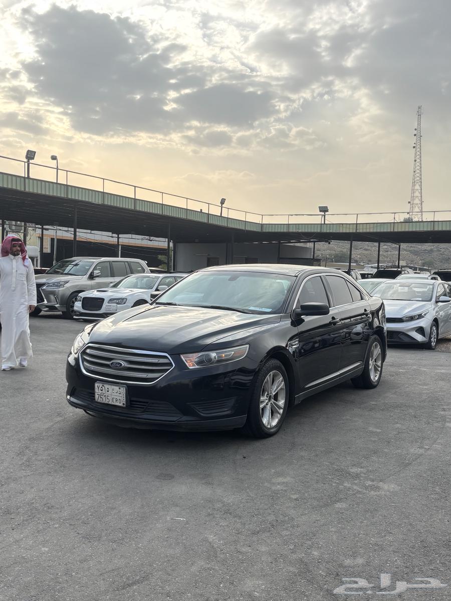Ford Taurus 201764573741036163111