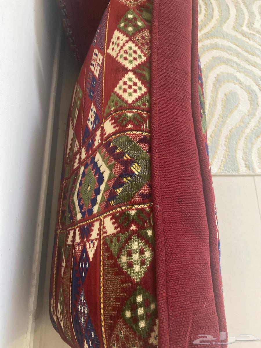 جلسه ارضيه مع الفرشه تكفي مجلسه4في564415841408001110