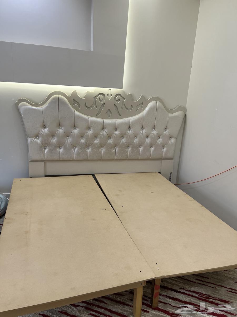 غرفه نوم للبيع جده حي التيسير ب 250 الصامل يجي خاص64414686895233111