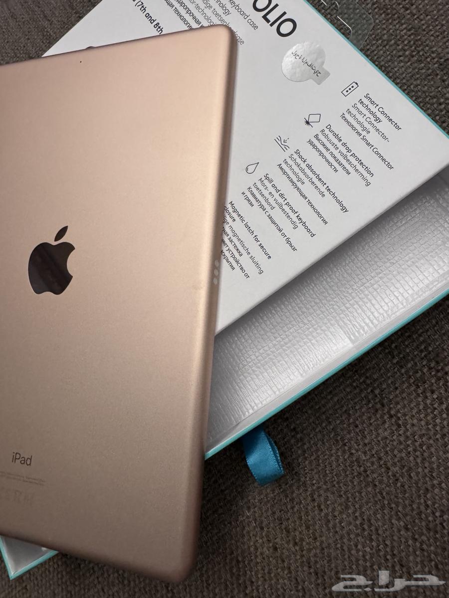 iPad 8th Generation 10.2 with Keyboard from Logitech64419065058947113