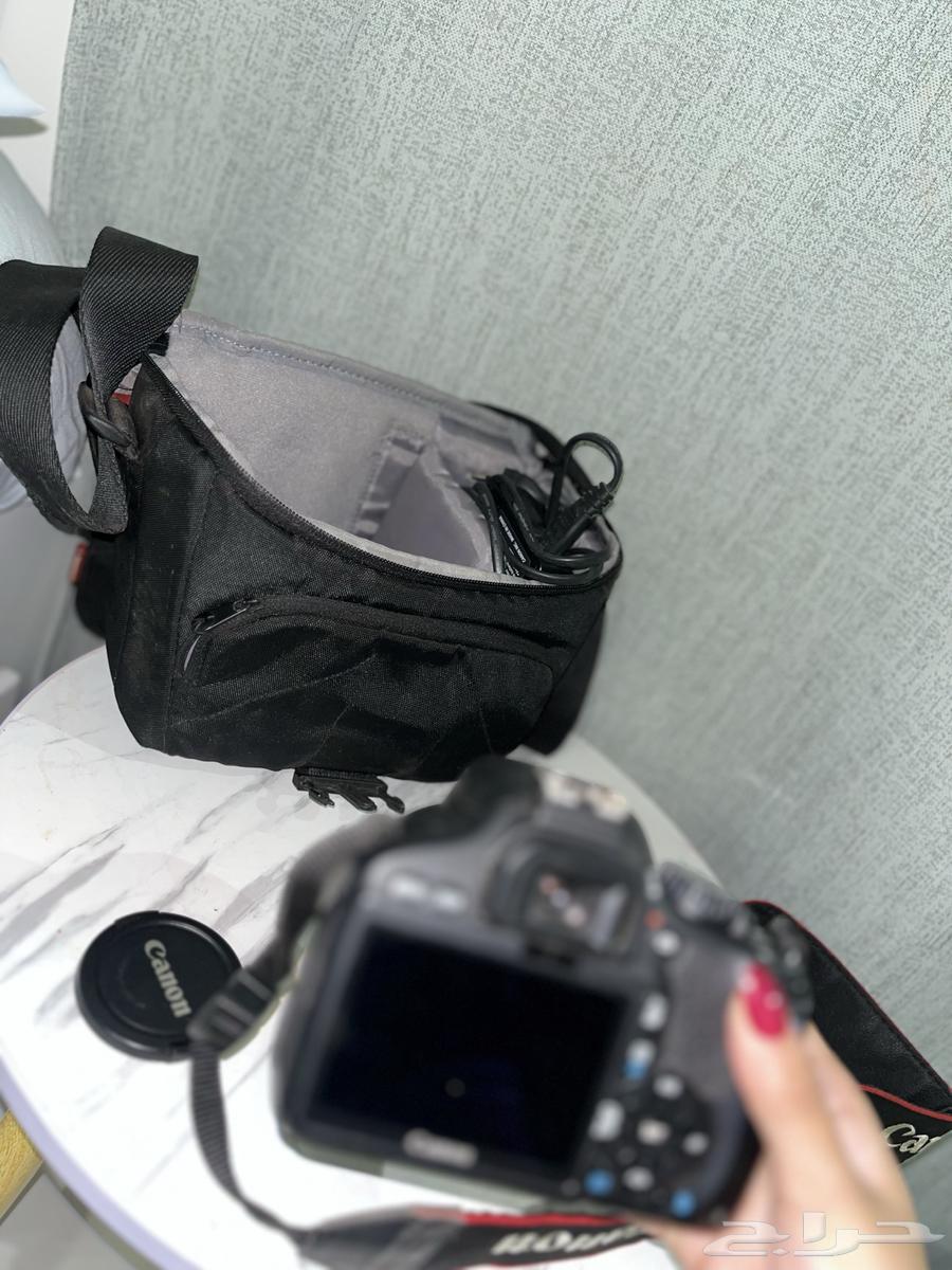 للبيع كاميرا كانون eos 550D64413772068355110