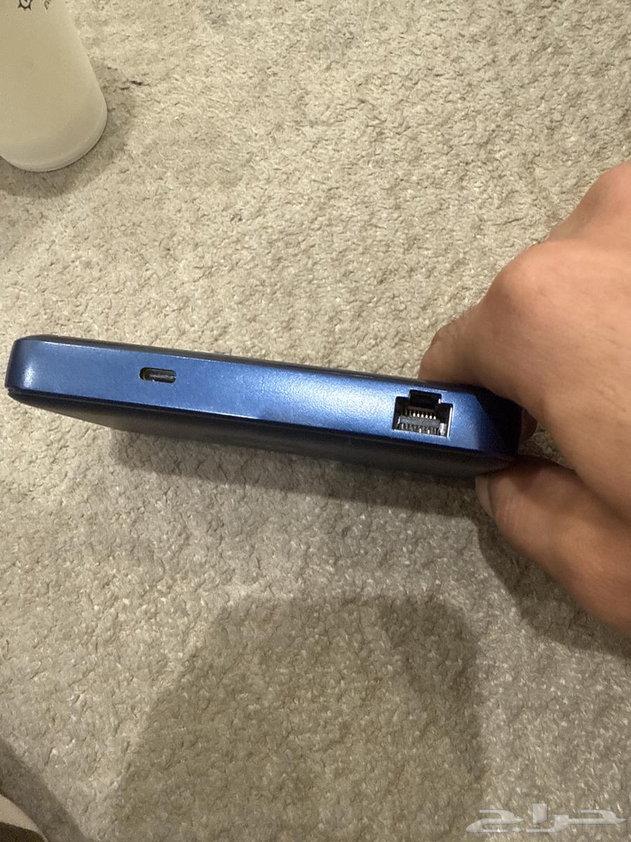 راوتر متنقل zte mu5001 فيه منفذ الياف نادر ومقطوع من السوق64414157494146111