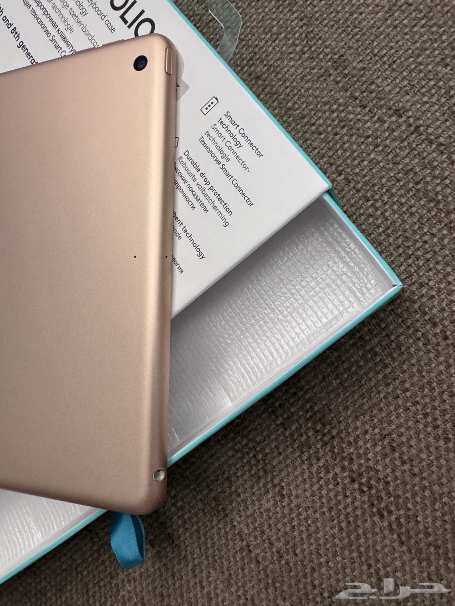 iPad 8th Generation 10.2 with Keyboard from Logitech64419065058947114
