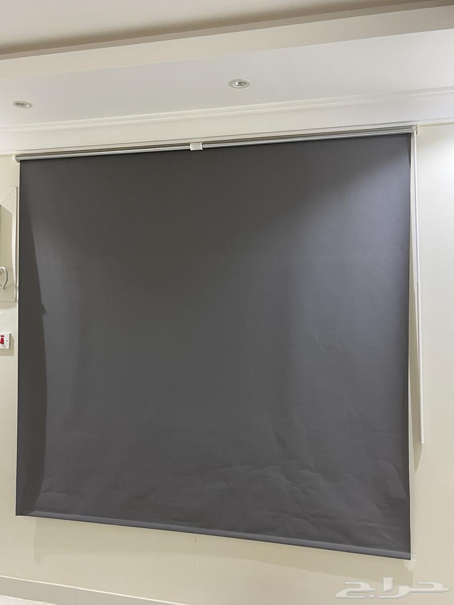 ستائر رول بلاك اوت مستعملة نظيفة من ايكيا حبتين ب100 فقط64416413620610111