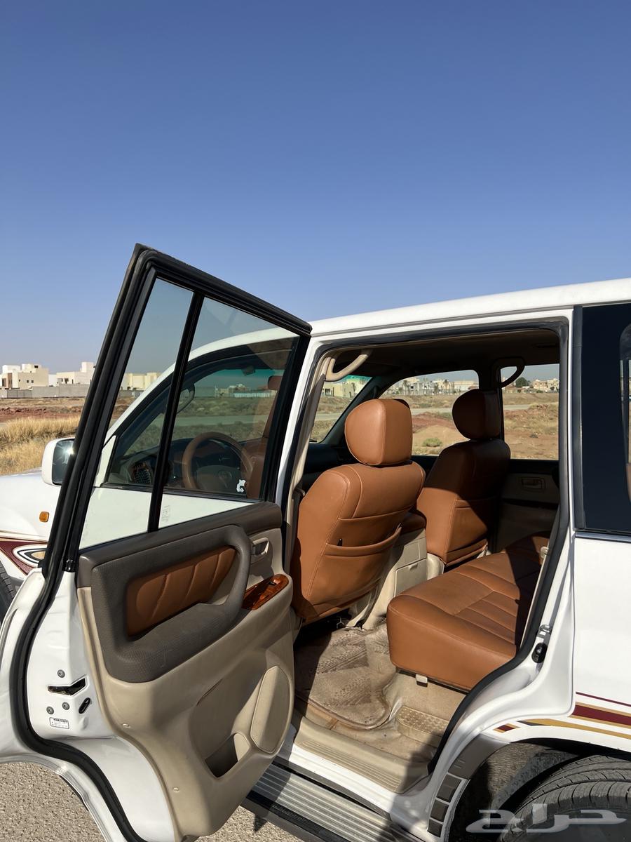 لاند كروزر جي اكس ار GX.R 200664575643303682114