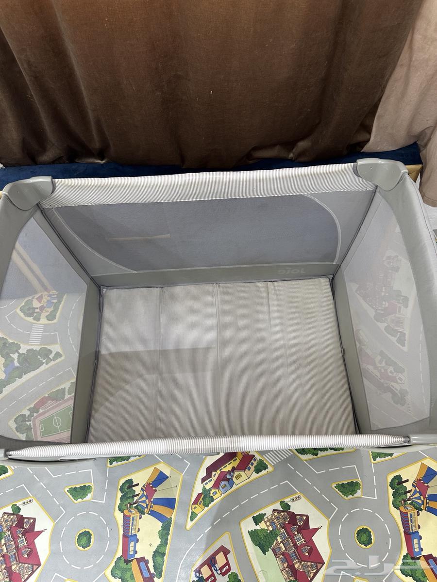 سرير ومحبس اطفال ماركة جوي شبه جديد64419171674497113