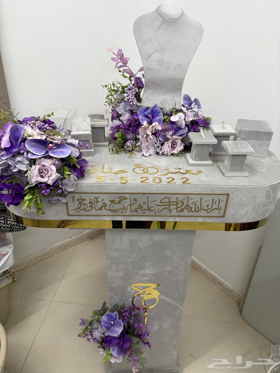 A very clean queen car at an unbeatable price64412360387715110