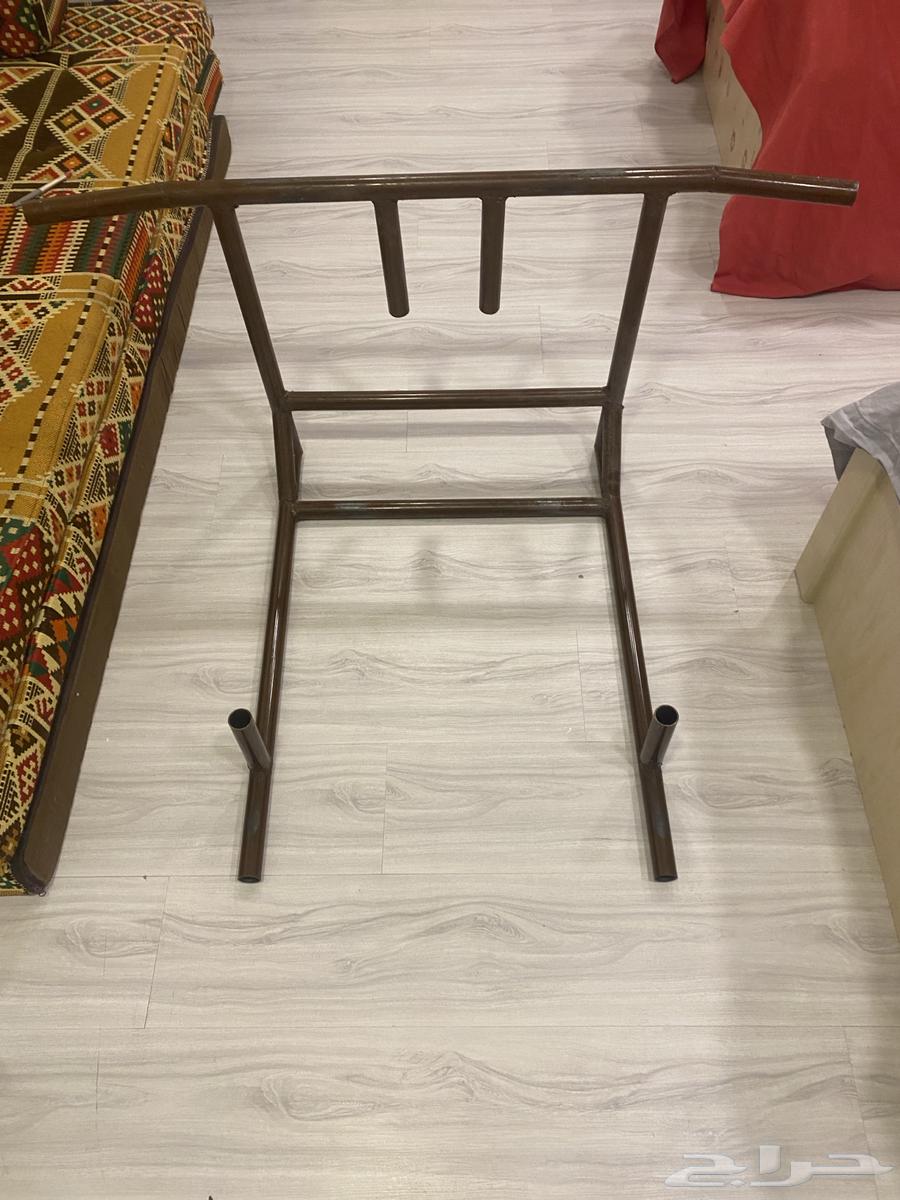 Self-lifting device64415384265218113