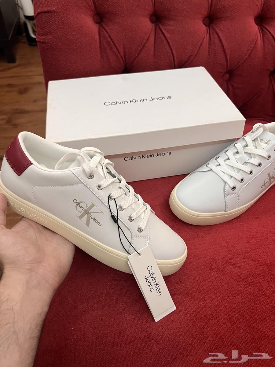 حذاء كالفين كلاين اصلي مقاس 4564417535434625111