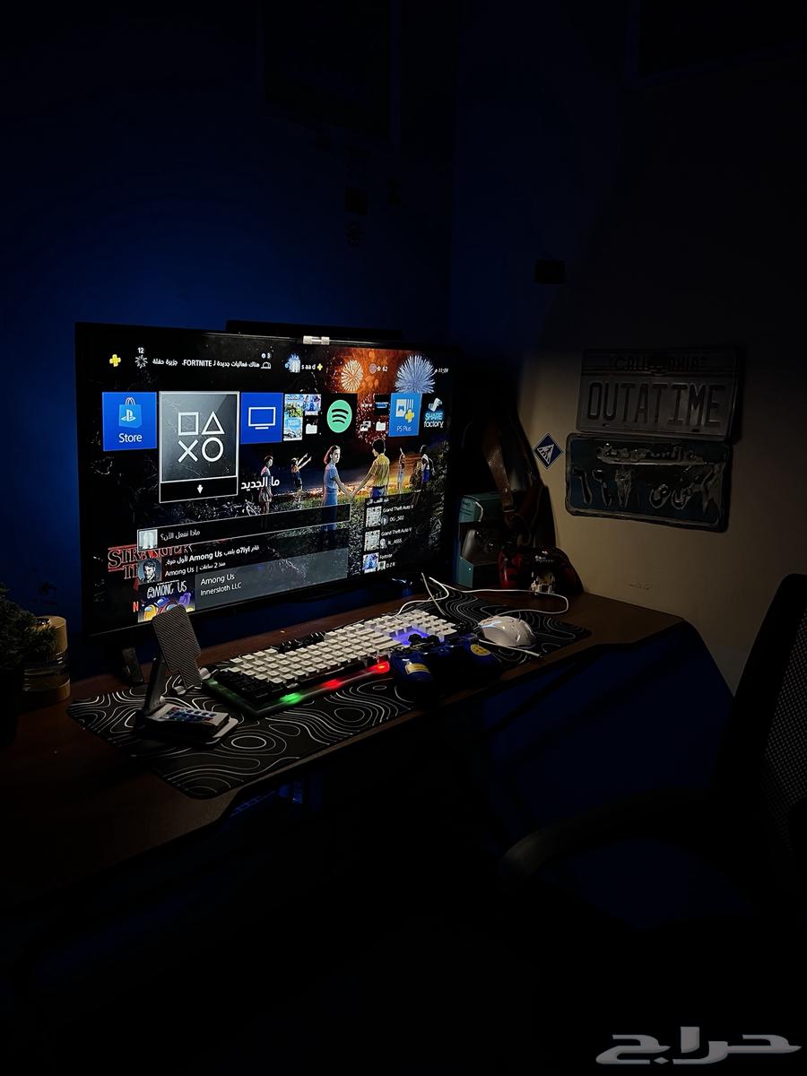 32-inch screen, like new, used for only two months64414408561410112