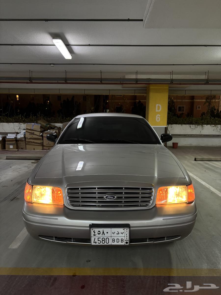 فورد فكتوريا 2010 شاصي طويل سعودي مدني ممشى 185 الف مالك 264577600750979111