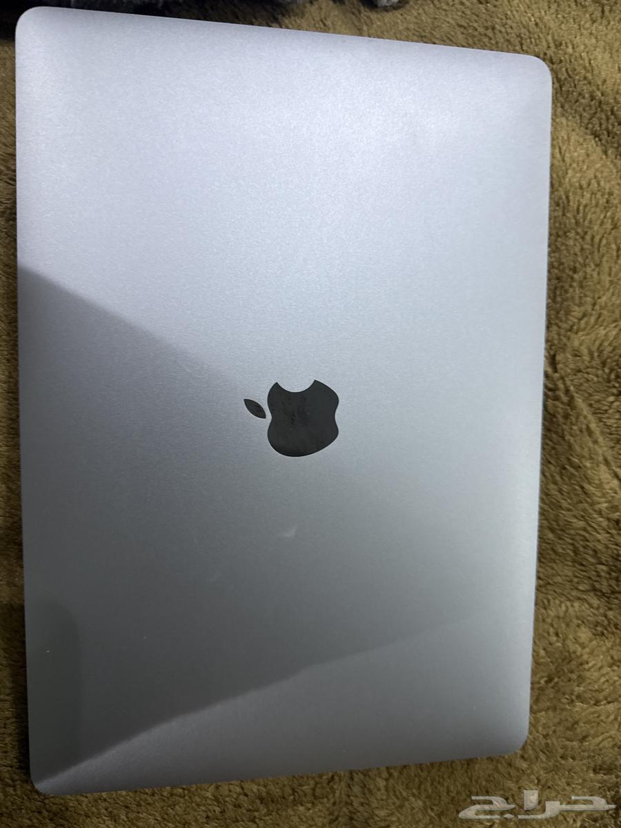 MacBook Pro 13 (2020) very clean with original box and charger64415033946883113