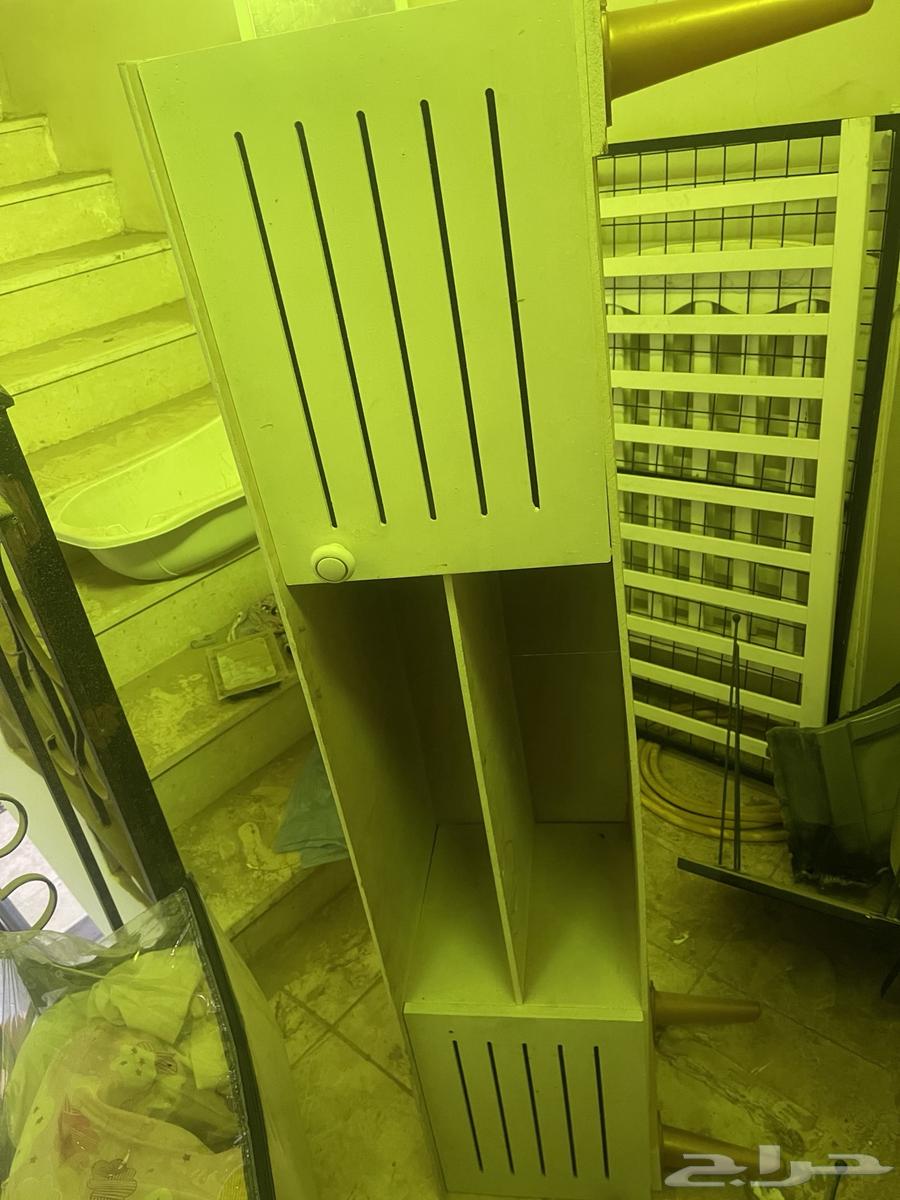 موجود طاولات نضيفه وطاوله شاشه وكرسي نوم أطفال كلها نضيفه64415451306243112