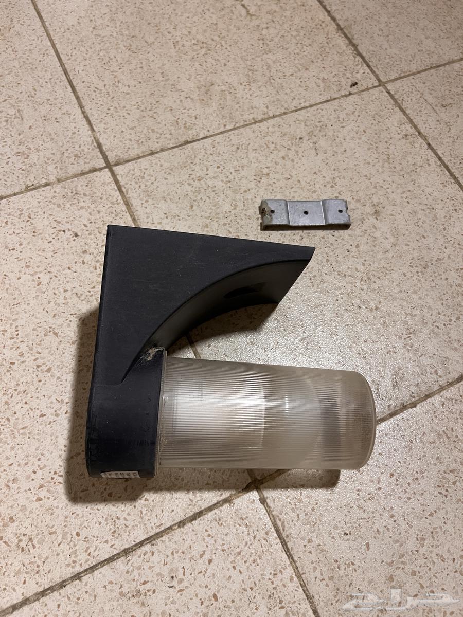 لمبات حوش للبيع64417413409665110