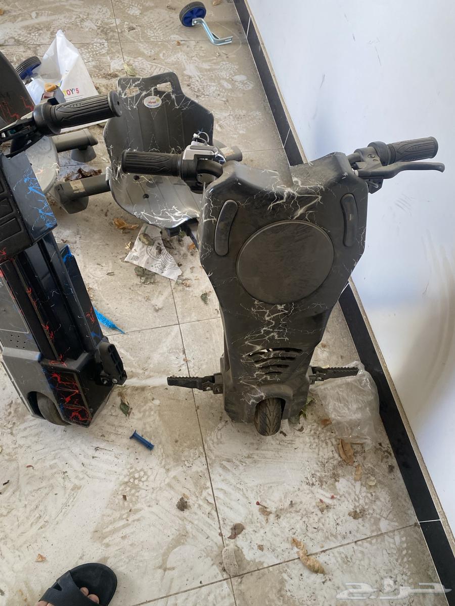 Scooter and inflatable64414130739458110