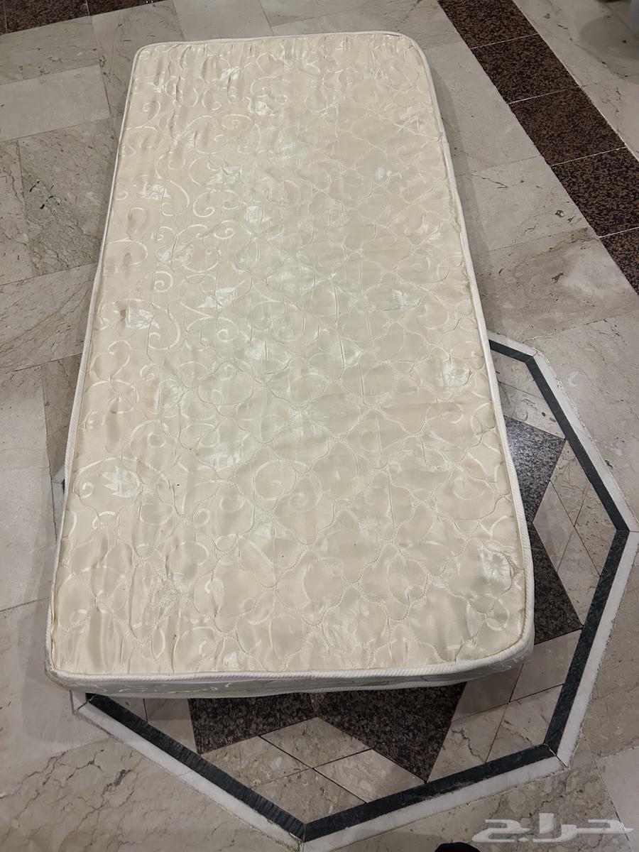 مرتبة سرير للبيع نفر واحد64412628791299111