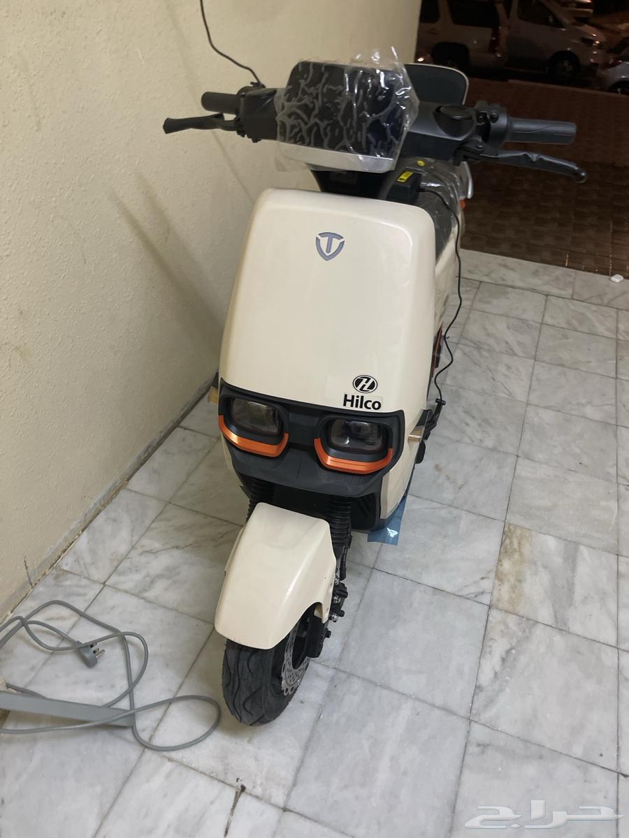 سكوتر كهربائي للبيع يمشي مسافة 70 كيلو البيع مستعجل64415276167425111