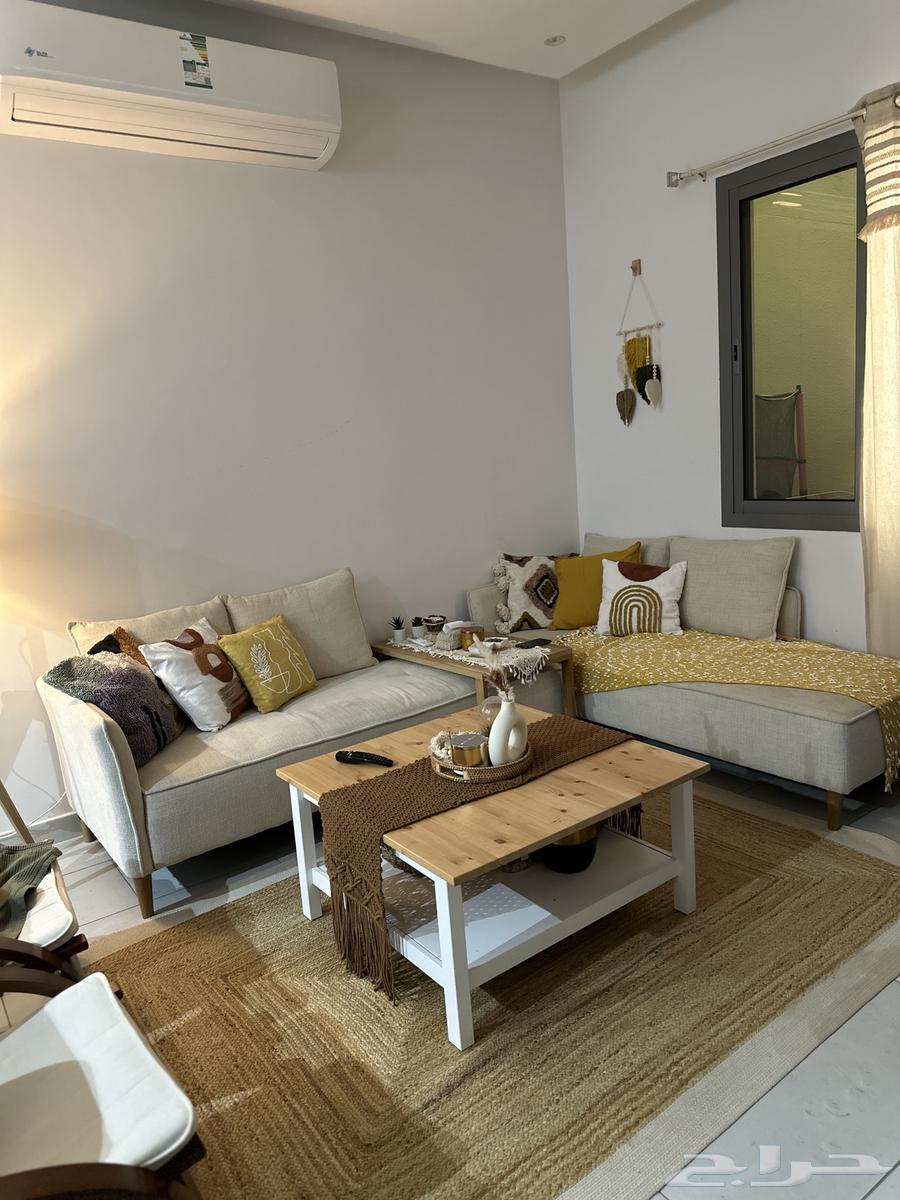 Home Centre sofa, very clean use for only one and a half years64418227764483111