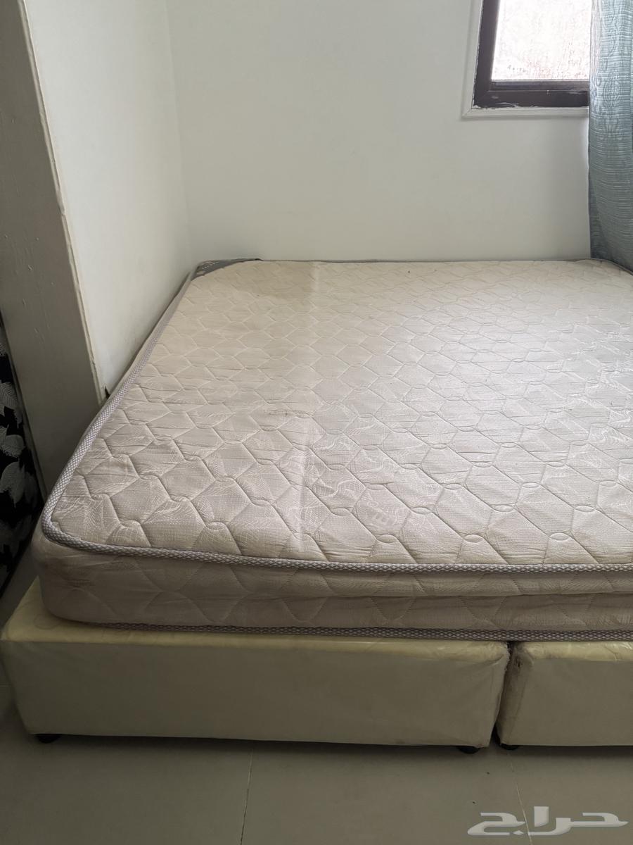 new bed with Mattress64417373134466112