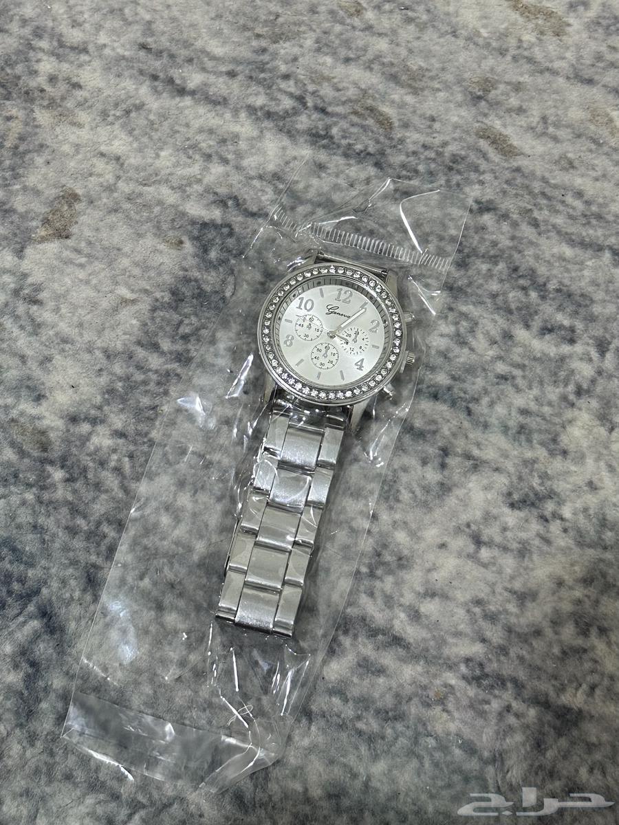 ساعات نسائي و رجالي جديد64416809476865113