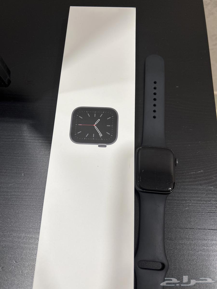 ساعة ابل64416716818561110