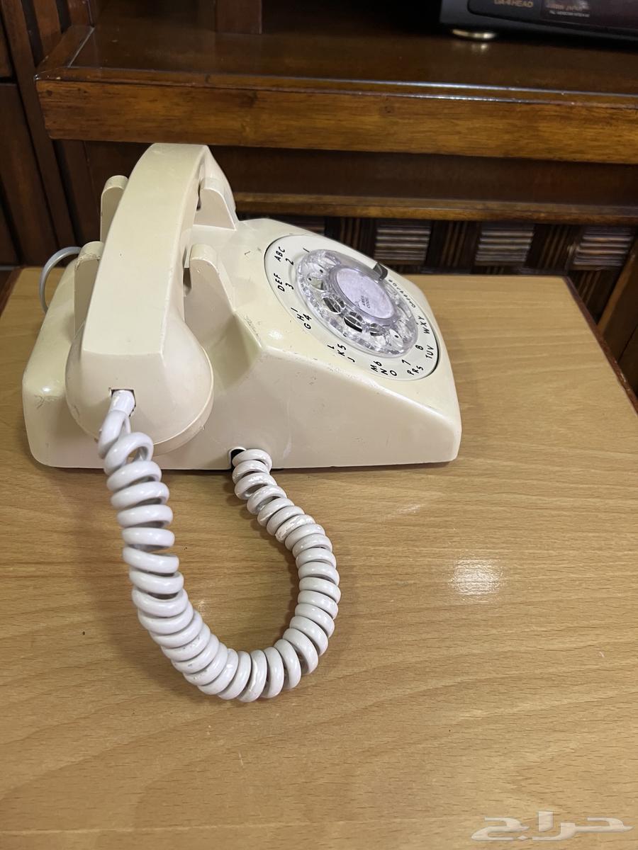 لعشاق القديم والنوادر تلفون ابو قرص64413423025667113