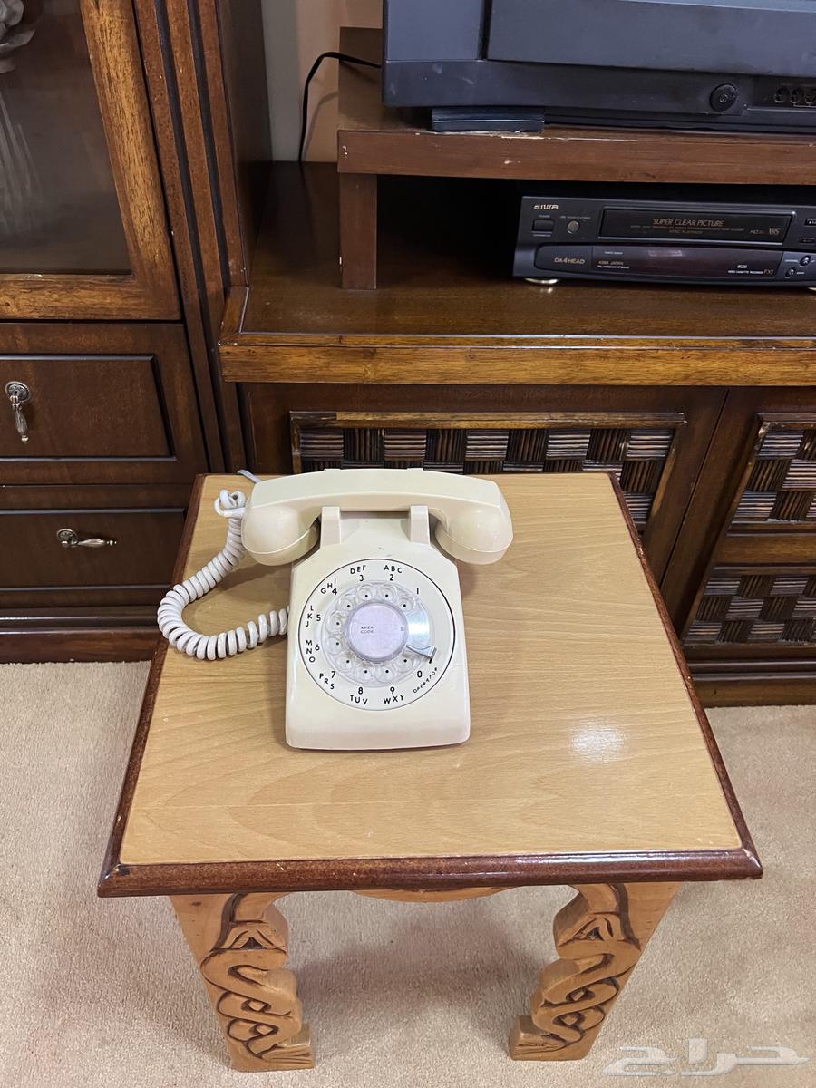 لعشاق القديم والنوادر تلفون ابو قرص64413423025667110