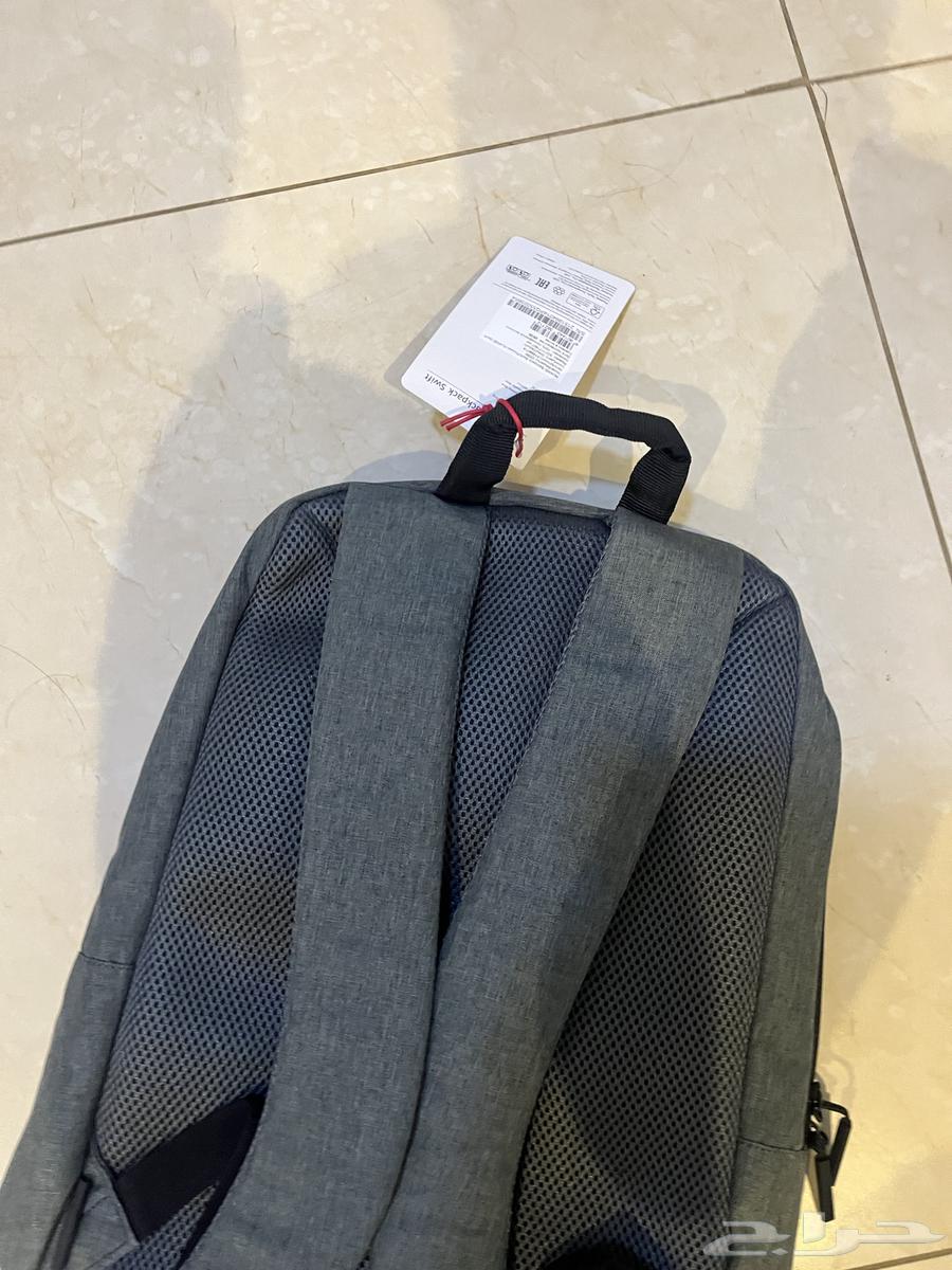 شنطه ماركه هواوي جديده للاب توب او دراسيه64414886531586112