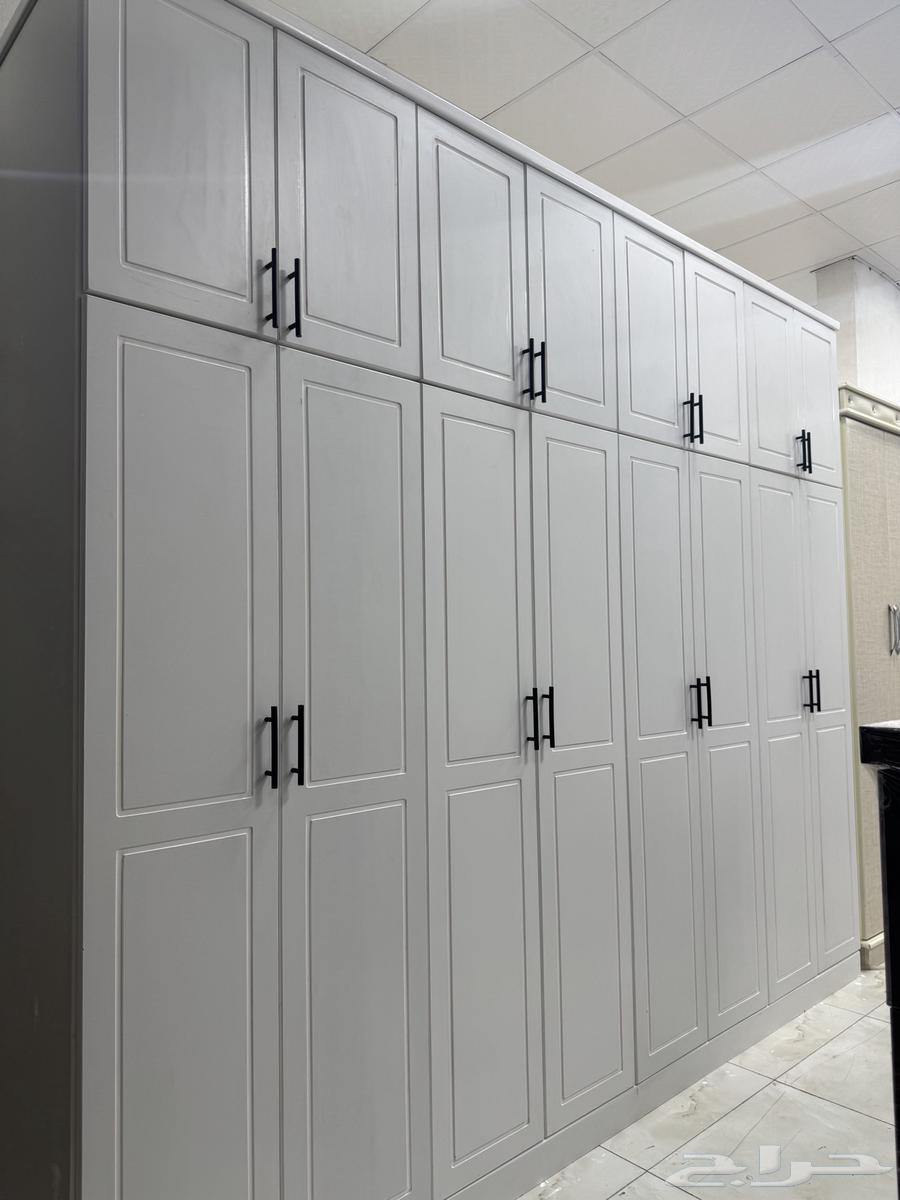 دواليب زاوية دواليب ملابس في غرفة نوم مستعملة نظيفة64412522059649112