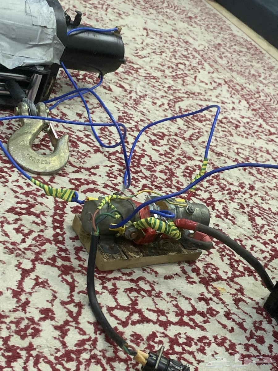 ونش للبيع اسمه winch موديله 4500 ويسحب 4500 شغال اوكي تغير64572753255427112