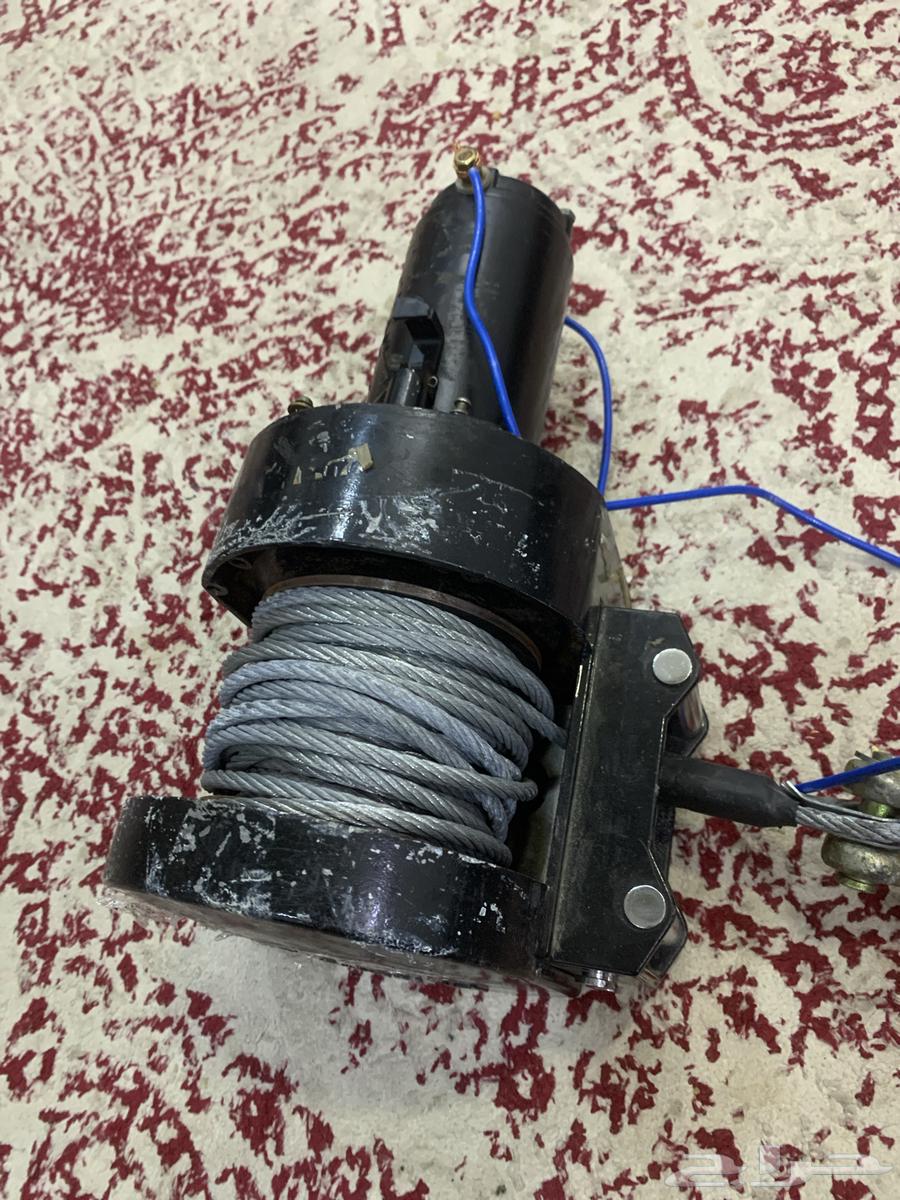ونش للبيع اسمه winch موديله 4500 ويسحب 4500 شغال اوكي تغير64572753255427114