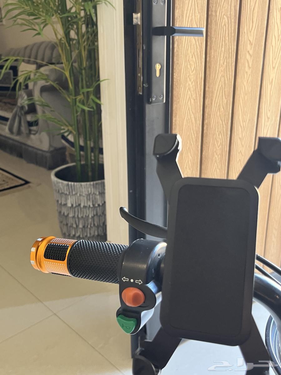 New three-wheel scooter64418052814337113