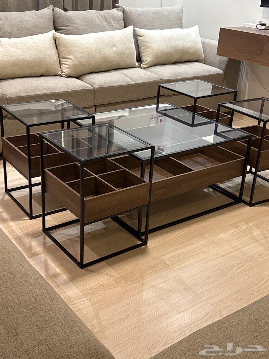 TV tables64413353068801114