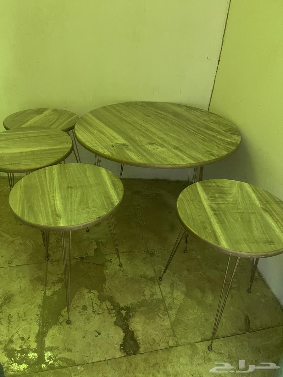 موجود طاولات نضيفه وطاوله شاشه وكرسي نوم أطفال كلها نضيفه64415451306243110