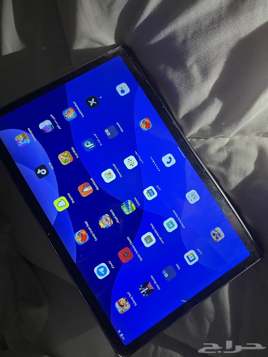 For sale Lenovo iPad, very little used, suitable for university students64416558184067113