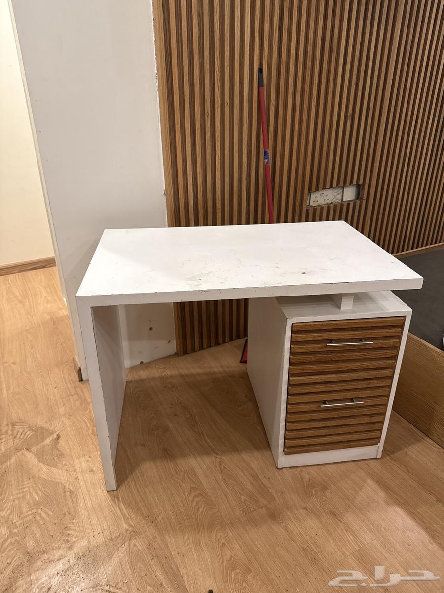 Office desk64417008440578110