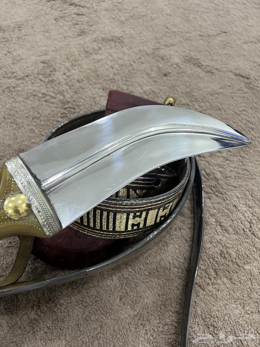 جنبية حك زراف64418757441795113