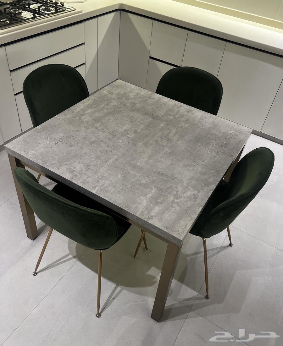 Dining table64412990029699110