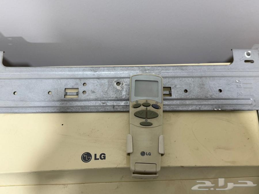 مكيف طن ونص ال جي LG64415101244547113