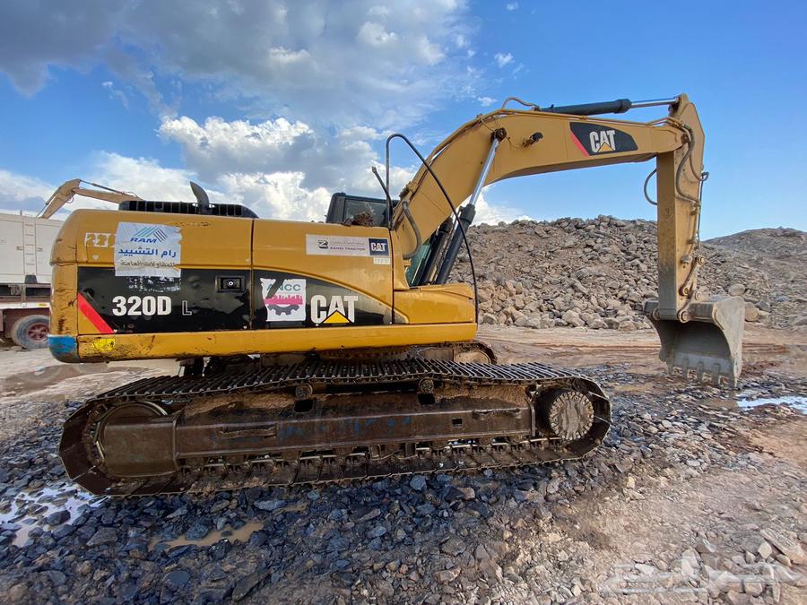 بوكلينات حفار موديل 2011 للإيجار شهري64571700581379112