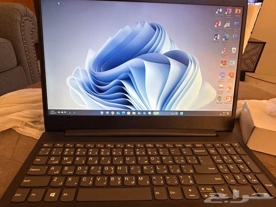 لابتوب Lenovo64412414988418111