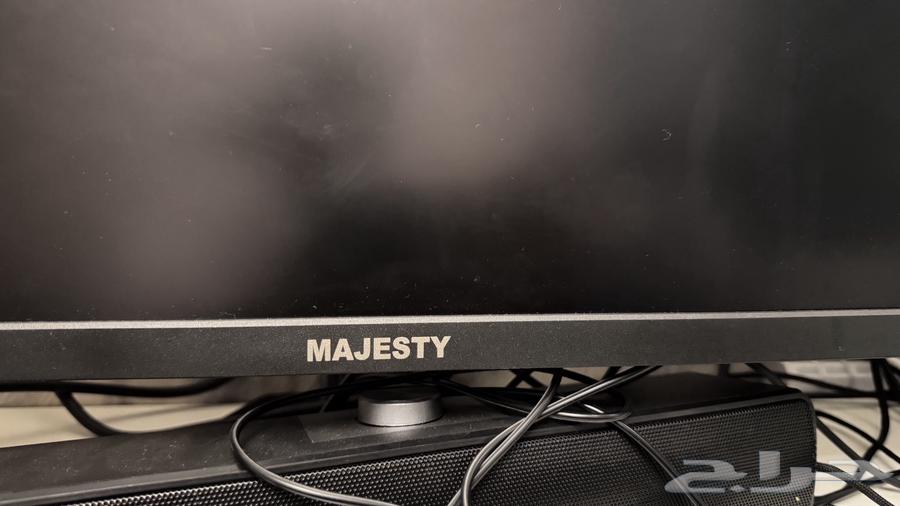 شاشه قيمينق64414646898946112